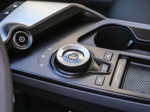 New 2025 Kia EV6 Wind image 18