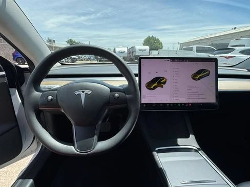 Used 2021 Tesla Model 3 Standard Range Plus RWD image 20