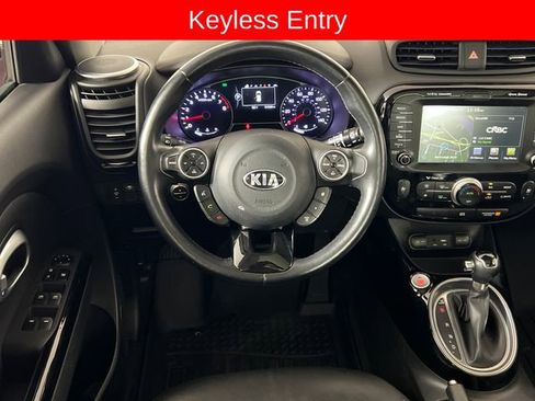 Used 2016 Kia Soul ! w/ Premium Package FWD image 15