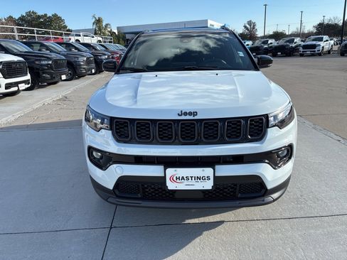 New 2026 Jeep Compass Limited w/ Sun, Sound & Navigation Group image 10