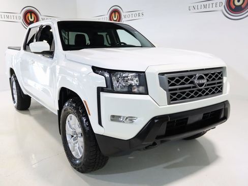 Used 2022 Nissan Frontier SV image 22