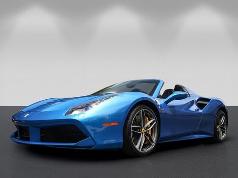 Certified 2018 Ferrari 488 Spider RWD image 7