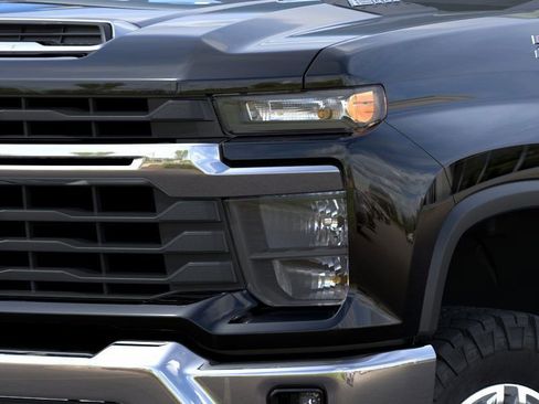 New 2026 Chevrolet Silverado 2500 LT image 10