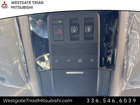 New 2026 Mitsubishi Outlander SEL image 26