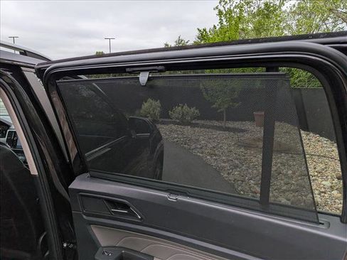 Certified 2023 Volkswagen Atlas SEL AWD/4WD image 16