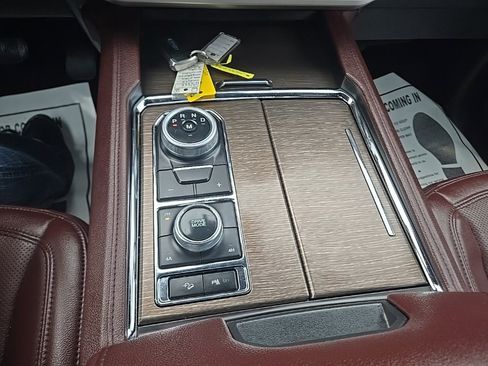 Used 2023 Ford Expedition Max Limited image 22
