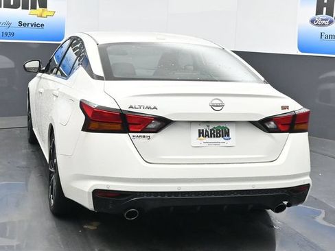 Used 2024 Nissan Altima 2.5 SR FWD image 4