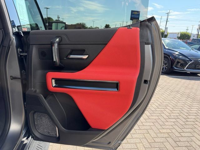 Certified 2026 GMC Hummer EV 3X w/ Carbon Fiber Edition Package AWD/4WD image 14