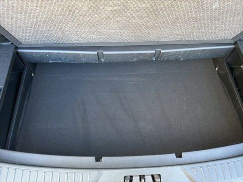 Used 2023 Ford Explorer ST-Line w/ Class IV Trailer Tow Package image 18