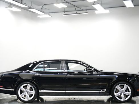 Used 2020 Bentley Mulsanne Speed RWD image 56