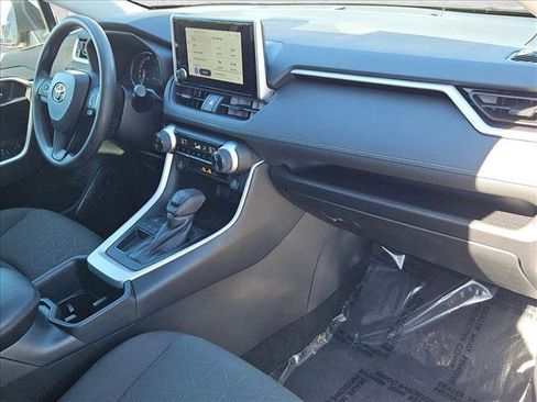 Used 2024 Toyota RAV4 XLE image 22
