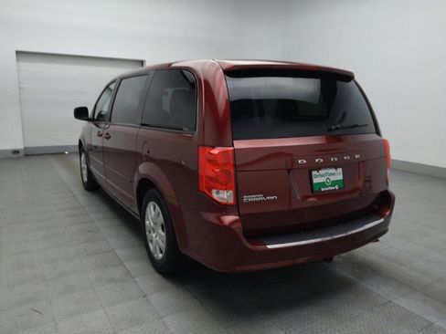 Used 2017 Dodge Grand Caravan SE image 5