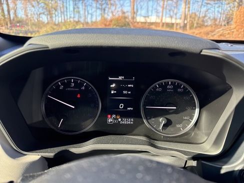 Used 2025 Subaru Forester Premium w/ Convenience Package #1 image 9
