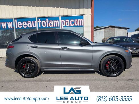 Used 2021 Alfa Romeo Stelvio Ti w/ Nero Edizione AWD/4WD image 2