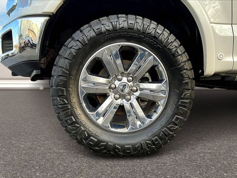 Used 2019 Ford F150 Lariat w/ Equipment Group 502A Luxury image 25