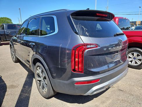 Used 2020 Kia Telluride S FWD image 4