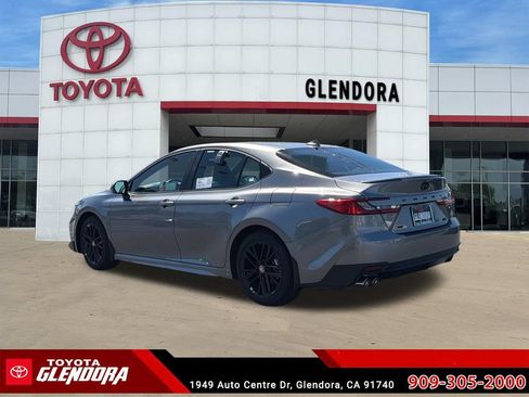 New 2026 Toyota Camry SE FWD image 7