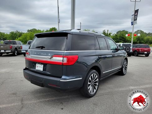 Used 2021 Lincoln Navigator Reserve w/ Luxury Package AWD/4WD image 6