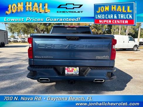 Used 2024 Chevrolet Silverado 1500 High Country w/ High Country Premium Package image 9