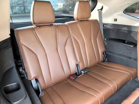 Used 2025 Acura MDX SH-AWD w/ Advance Package image 14