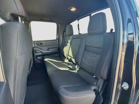 Used 2026 Nissan Frontier PRO-4X AWD/4WD image 27