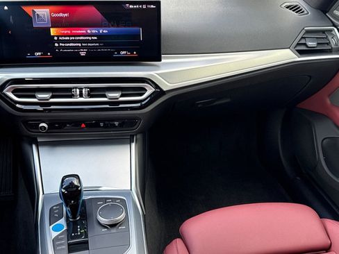 Used 2023 BMW i4 eDrive35 image 29