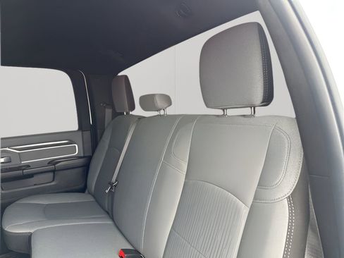 Used 2022 RAM 2500 Big Horn w/ Cold Weather Group image 19