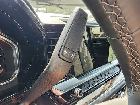 New 2026 GMC Sierra 1500 Elevation image 24