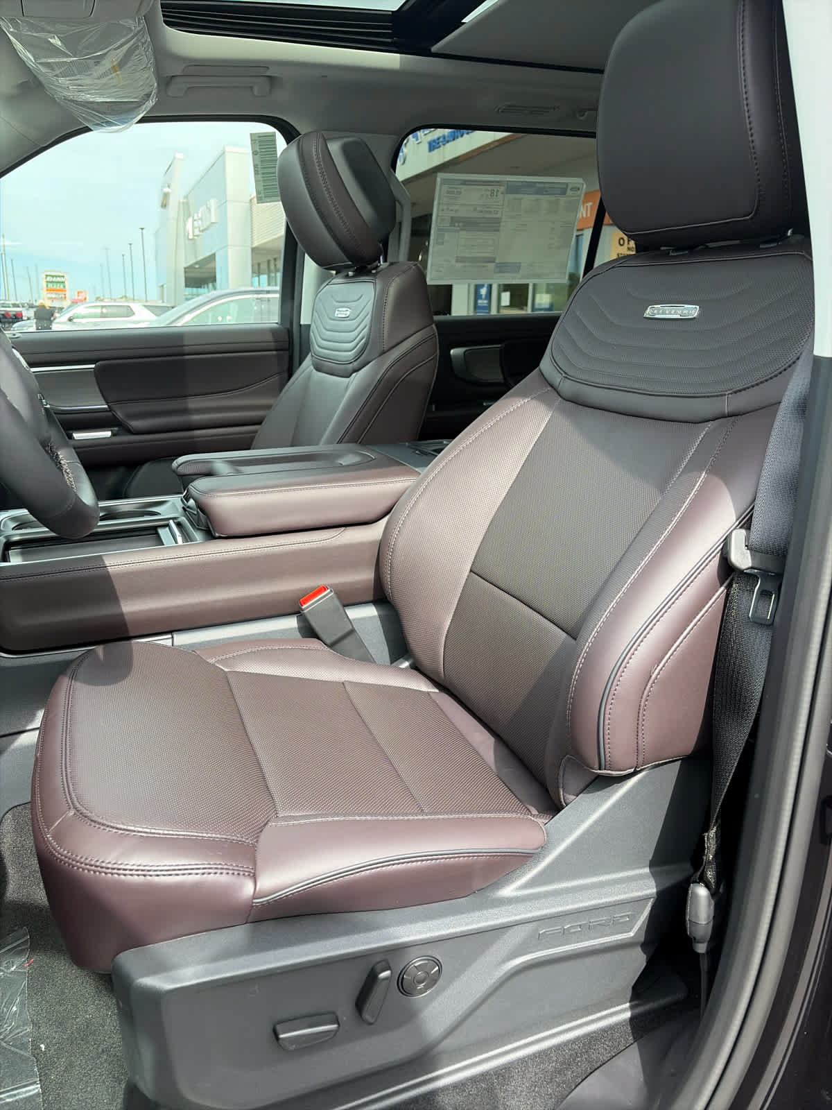 New 2027 Ford Expedition Max Platinum w/ Platinum Ultimate Package AWD/4WD image 14