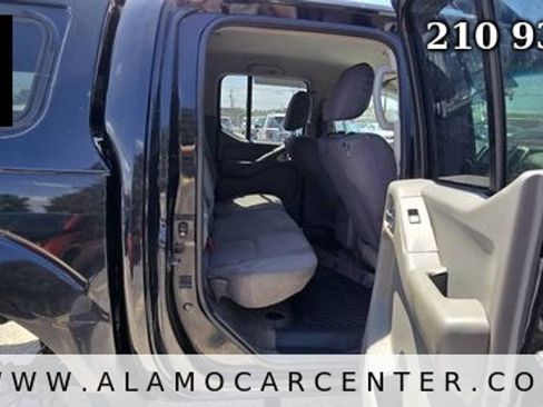 Used 2012 Nissan Frontier SV AWD/4WD image 20
