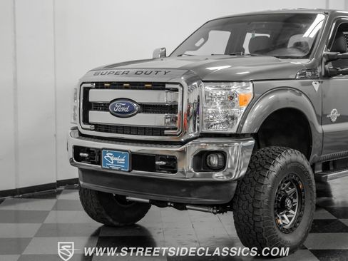 Used 2011 Ford F250 XLT w/ XLT Appearance Pkg image 21