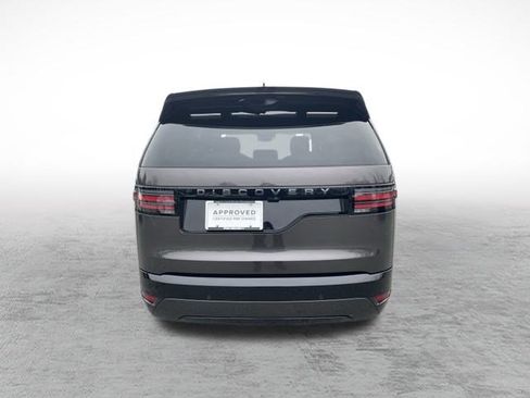 Certified 2024 Land Rover Discovery Dynamic SE image 6