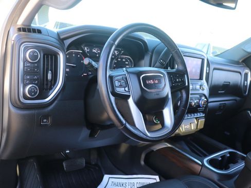 Used 2022 GMC Sierra 3500 SLT w/ SLT Premium Package image 15