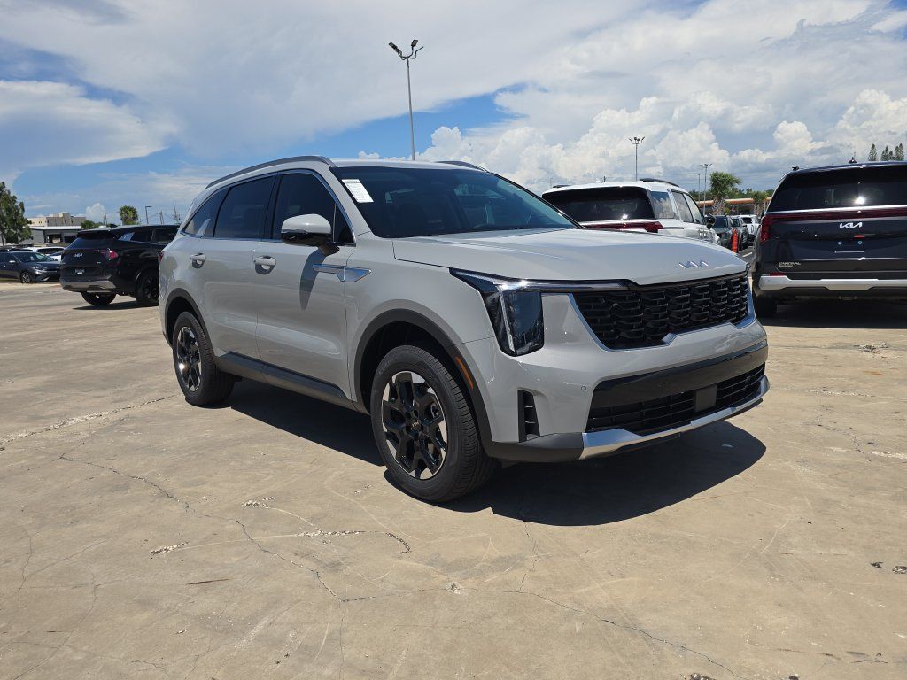 New 2026 Kia Sorento S AWD/4WD image 2
