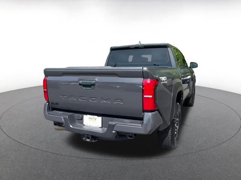 Used 2025 Toyota Tacoma TRD Off-Road AWD/4WD image 14