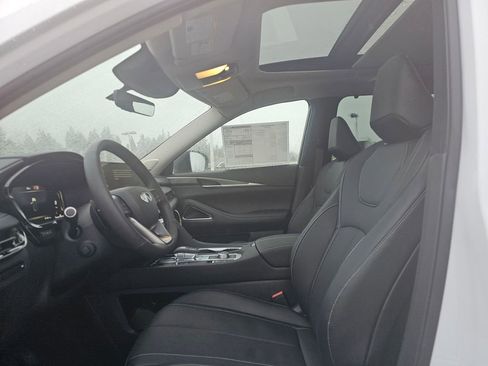New 2026 INFINITI QX60 Luxe w/ Cargo Package image 24