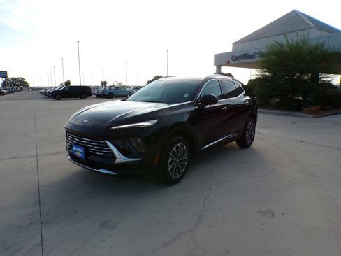 Used 2024 Buick Envision Preferred image 3