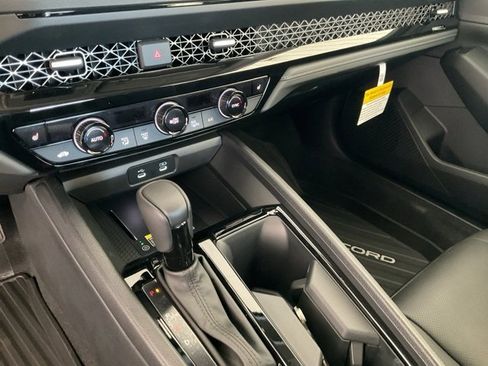 New 2025 Honda Accord EX-L image 12