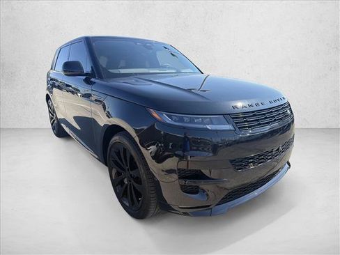 Used 2026 Land Rover Range Rover Sport Dynamic SE AWD/4WD image 7
