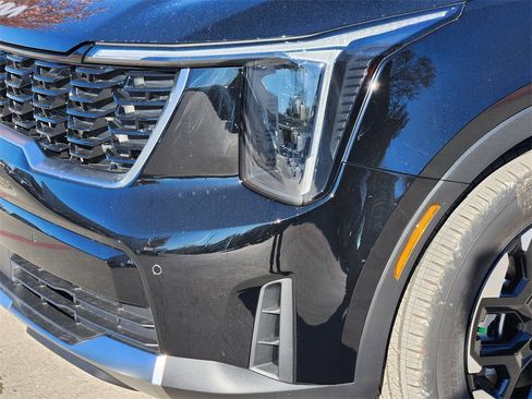 New 2026 Kia Sorento S w/ S Panoramic Sunroof Package image 6