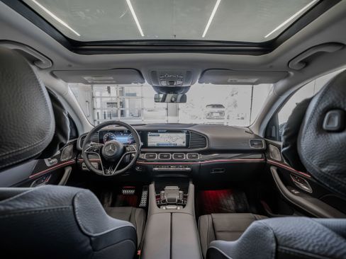 New 2026 Mercedes-Benz GLS 450 4MATIC image 27