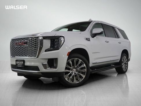 Used 2021 GMC Yukon Denali w/ Denali Premium Package image 1