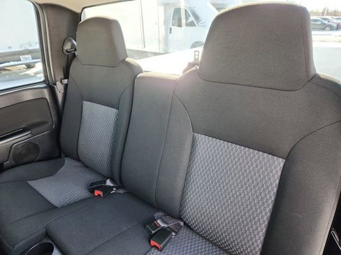 Used 2011 GMC Canyon SLE image 25