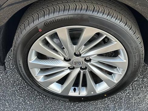 New 2026 Buick Envision Avenir AWD/4WD image 16