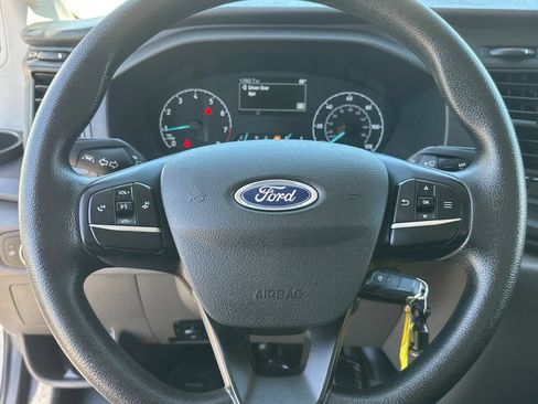 Used 2023 Ford Transit 350 DRW RWD image 22