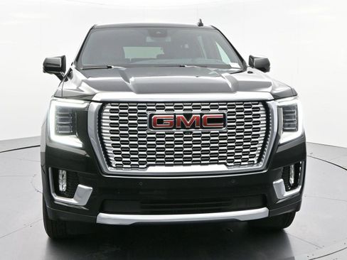 Used 2024 GMC Yukon XL Denali w/ Max Trailering Package image 2