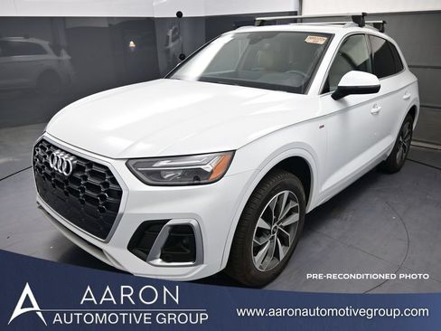 Used 2022 Audi Q5 2.0T Premium Plus w/ Premium Plus Package AWD/4WD image 1