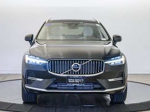 Certified 2023 Volvo XC60 T8 Plus w/ Protection Package Premier AWD/4WD image 7