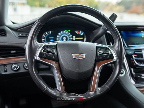 Used 2019 Cadillac Escalade Luxury image 23