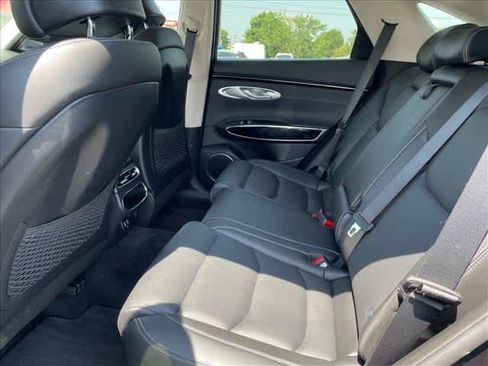 Used 2025 Genesis GV70 2.5T AWD/4WD image 13